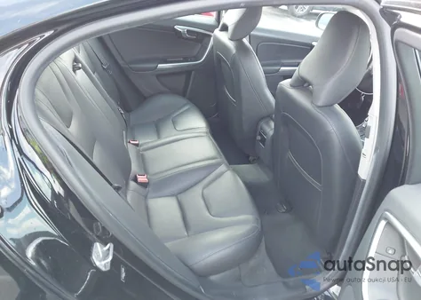 2015 Volvo S60 T5 Premier из США, поврежденный, VIN YV126MFK7F1362850